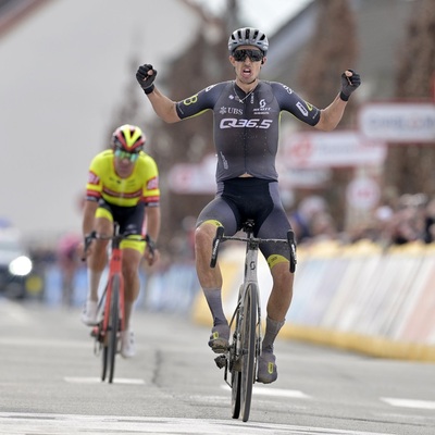 Foto zu dem Text "GP de Denain: Steimle jubelt nach 170-Kilometer-Flucht "