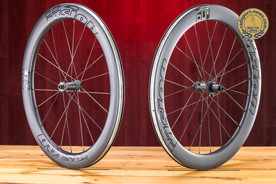 Foto zu dem Text "Vision Metron 60 SL Disc Clincher TLR: Aero-Allrounder für höchste Ansprüche"