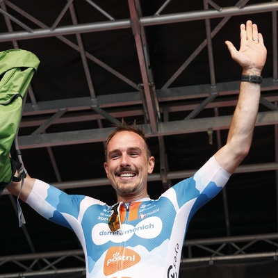 Foto zu dem Text "Bergkönig Degenkolb feiert in Frankfurt erst nach tiefem Frust"