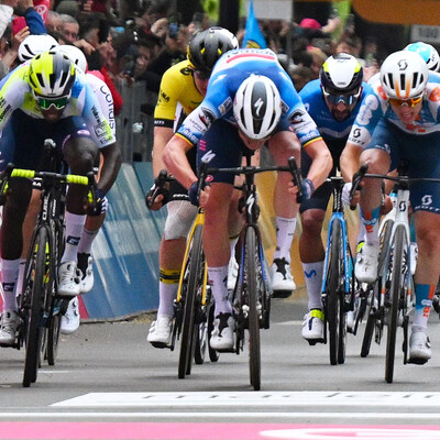 Foto zu dem Text "Highlight-Video der 3. Etappe des Giro d´Italia"