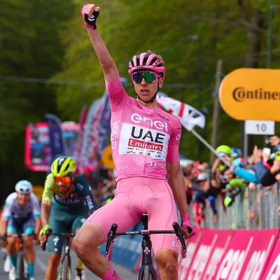 Foto zu dem Text "Diesmal im Bergsprint: Pogacar holt Giro-Etappensieg Nr. 3"