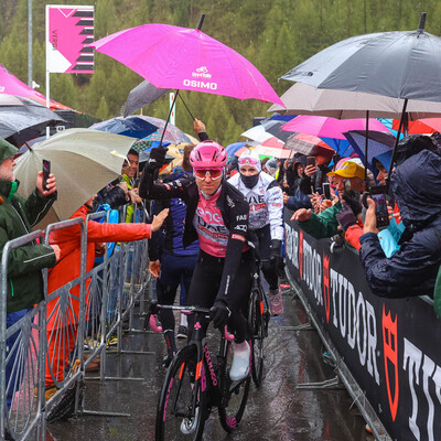 Foto zu dem Text "Power to the Peloton: Mit Einigkeit bekommen Fahrer ihren Willen"