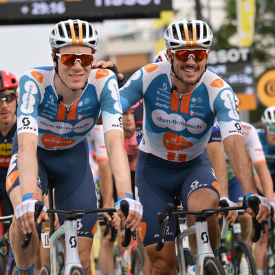 Foto zu dem Text "Degenkolb feiert den Überraschungs-Coup seiner Teamkollegen"