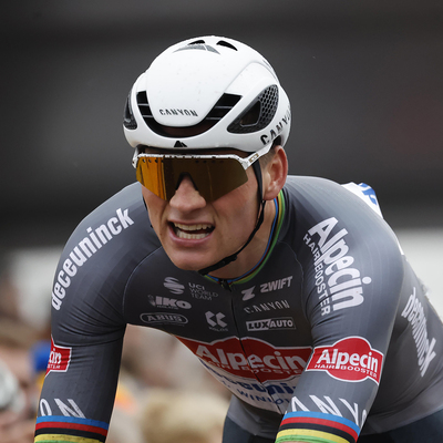 Foto zu dem Text "Nach Mangel an Respekt: Das Team motivierte van der Poel "