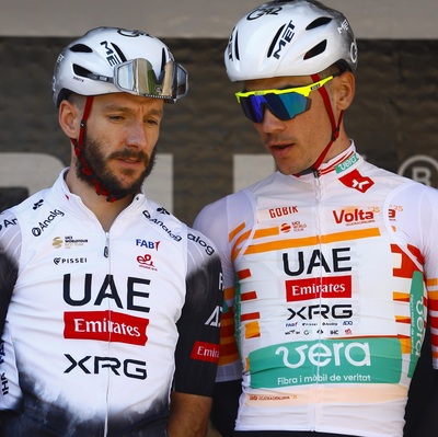 Foto zu dem Text "Ayuso zahlt bei Heim-Niederlage gegen Roglic Lehrgeld"