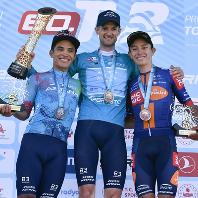 Foto zu dem Text "Malucelli und Poels lassen Astana auch am Schlusstag jubeln"