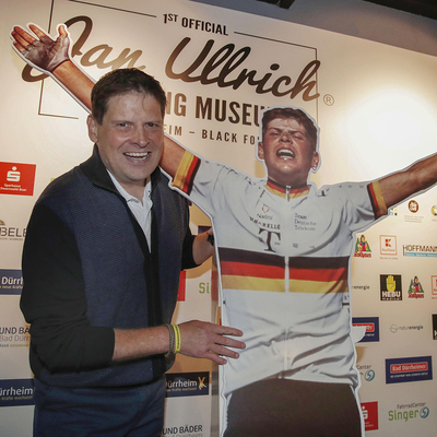 Foto zu dem Text "Ullrich im Training angefahren"
