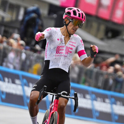 Foto zu dem Text "Carapaz gewinnt für sein Geburtstagskind"