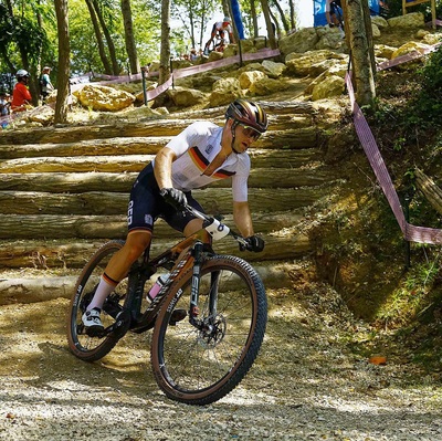 Foto zu dem Text "Schwarzbauer Vierter beim Short Track in Nove Mesto"