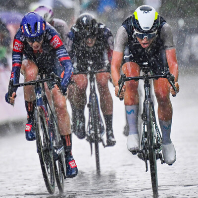 Foto zu dem Text "Ferguson gewinnt epische Regenschlacht in Kelso"