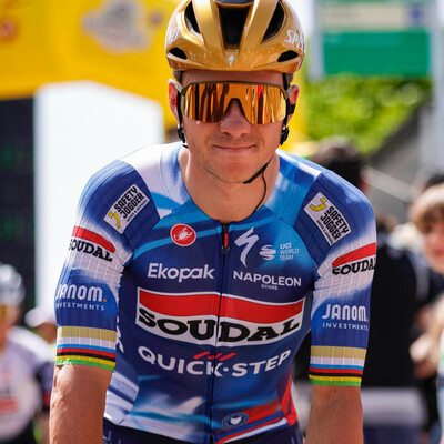 Foto zu dem Text "Evenepoel glaubt an “großen Schritt näher an Tadej und Jonas heran“"