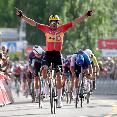Foto zu dem Text "Kristoff schlägt in der Heimat zu und gewinnt Graveletappe"