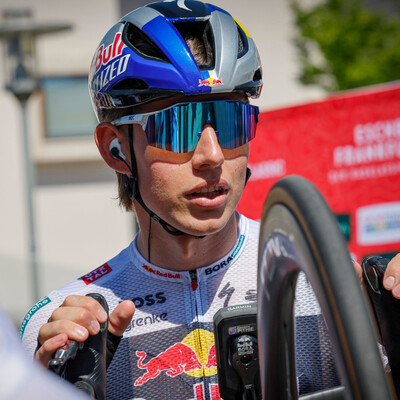 Foto zu dem Text "Pithie bekommt Gelbe Karte für Verlangsamen nach Leadout"