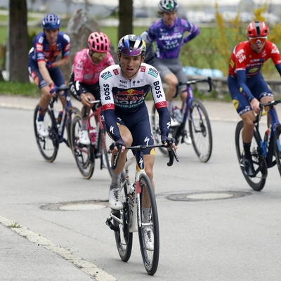 Foto zu dem Text "Red Bull setzt auf Hindley für Vuelta-Gesamtwertung"