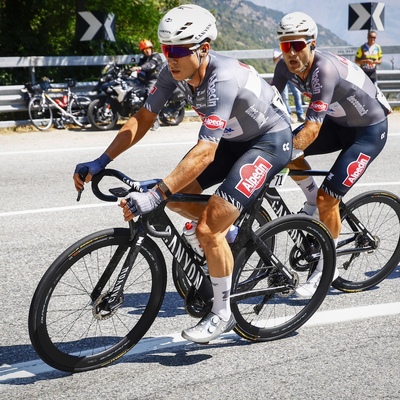 Foto zu dem Text "Philipsen feiert in Saragossa seinen zweiten Vuelta-Etappensieg"