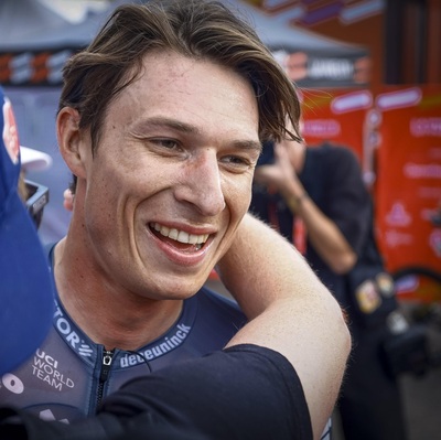 Foto zu dem Text "Highlight-Video der 19. Etappe der Vuelta a Espana 2025"