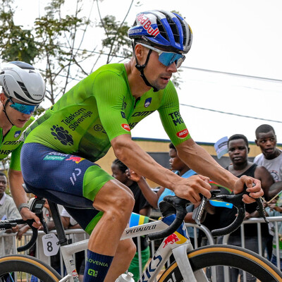 Foto zu dem Text "Roglic: “Bin glücklich, dass ich das Rennen beendet habe“"