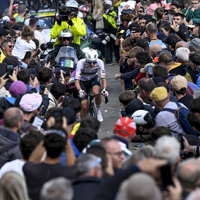 Foto zu dem Text "Pogacar mit 75 Kilometer Anlauf zum EM-Titel"