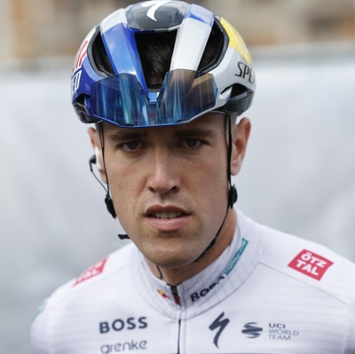 Foto zu dem Text "Ex-Team zeigt sich überrascht von Lazkanos Suspendierung"