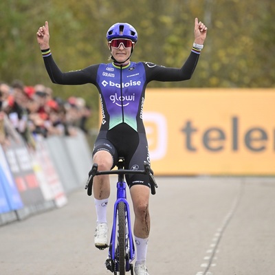 Foto zu dem Text "Brand dreht in Niel den Spieß gegen van der Heijden um "