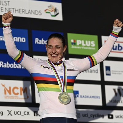 Foto zu dem Text "Highlight-Video des Frauenrennens der Cross-WM"