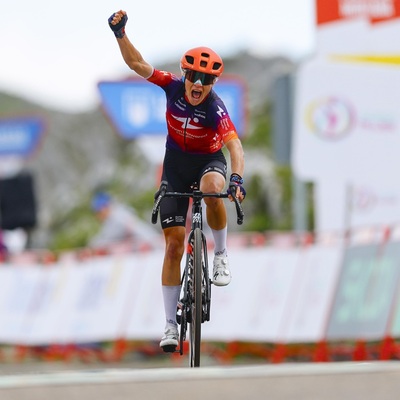 Foto zu dem Text "Stiasny gewinnt Angliru-Premiere, Blasi als erste Spanierin die Vuelta"