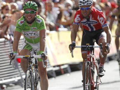 Foto zu dem Text "Cavendish sprintet zum dritten Etappensieg"